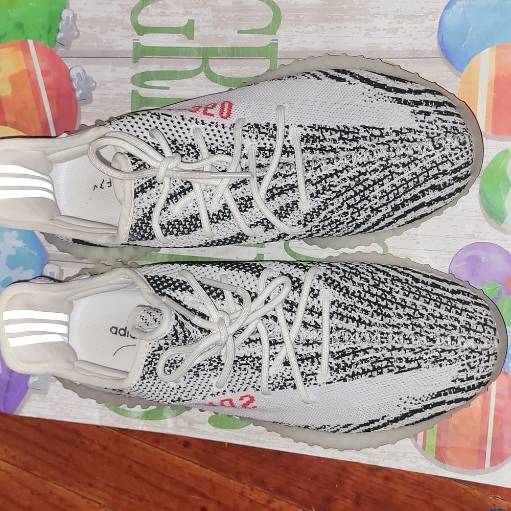 adidas Yeezes - Picture 2 of 5